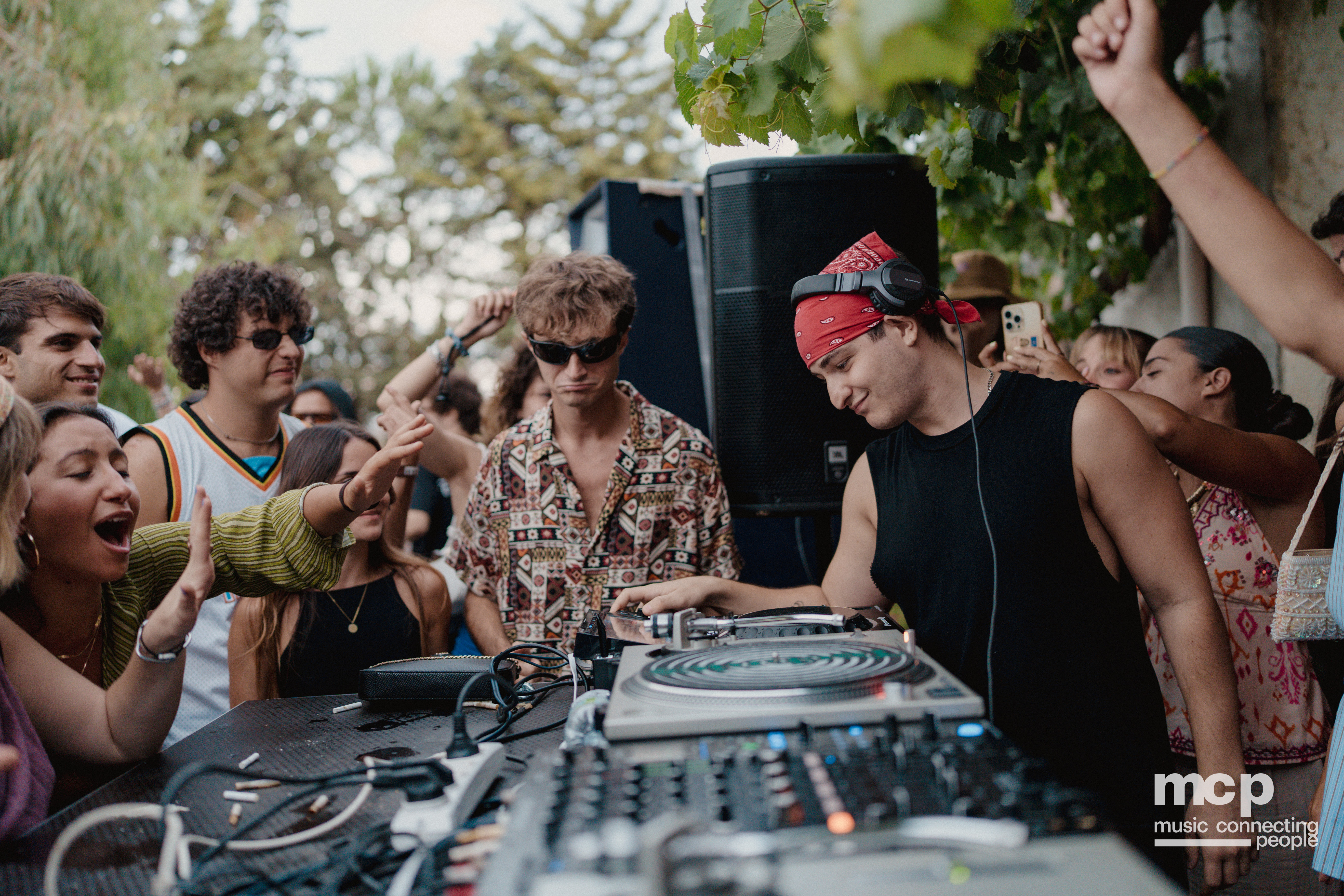 :EP 12. GROOVY SELECTORS & — SUNRISE CHASERS - Photo 237