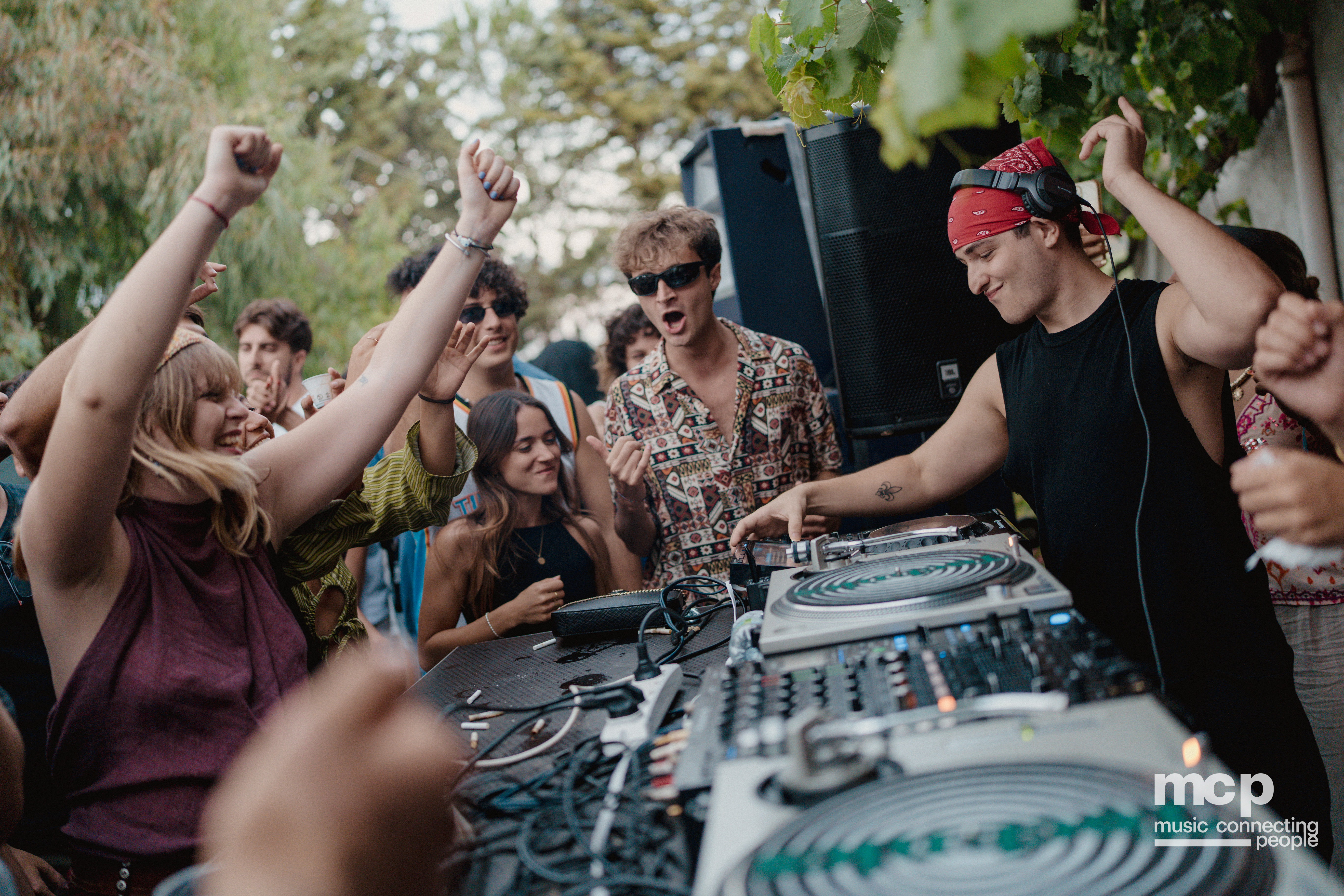 :EP 12. GROOVY SELECTORS & — SUNRISE CHASERS - Photo 238