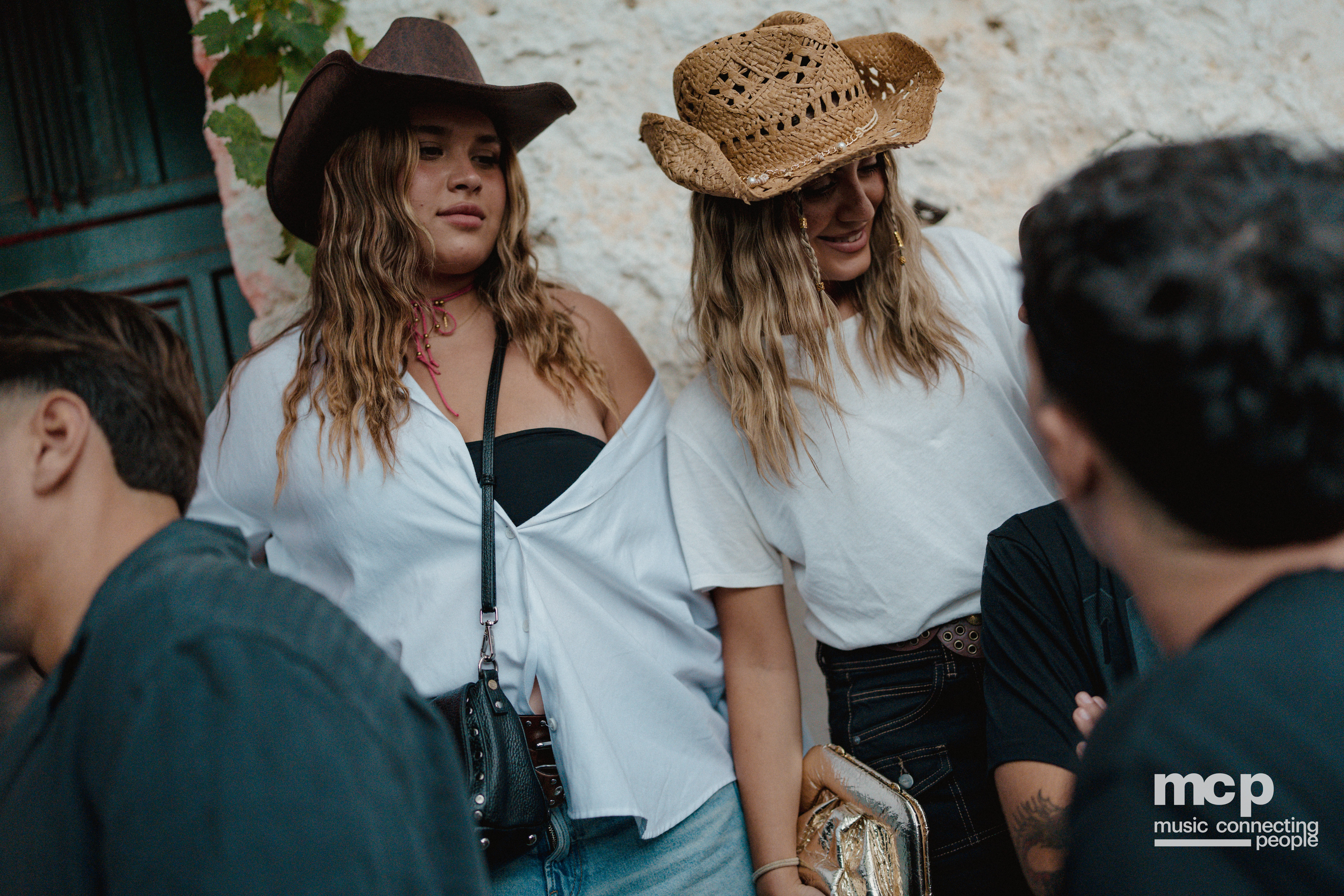 :EP 12. GROOVY SELECTORS & — SUNRISE CHASERS - Photo 239