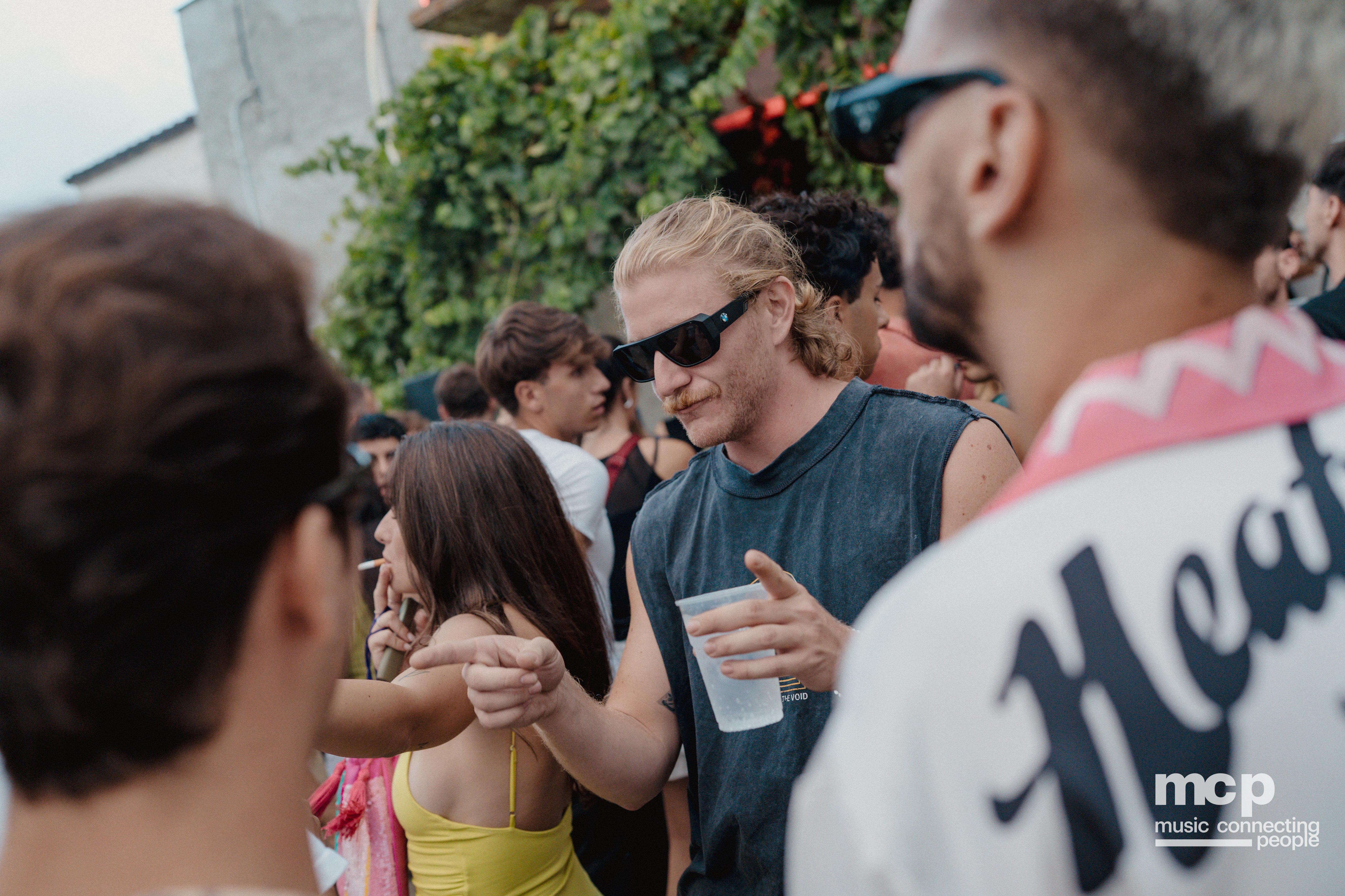 :EP 12. GROOVY SELECTORS & — SUNRISE CHASERS - Photo 268