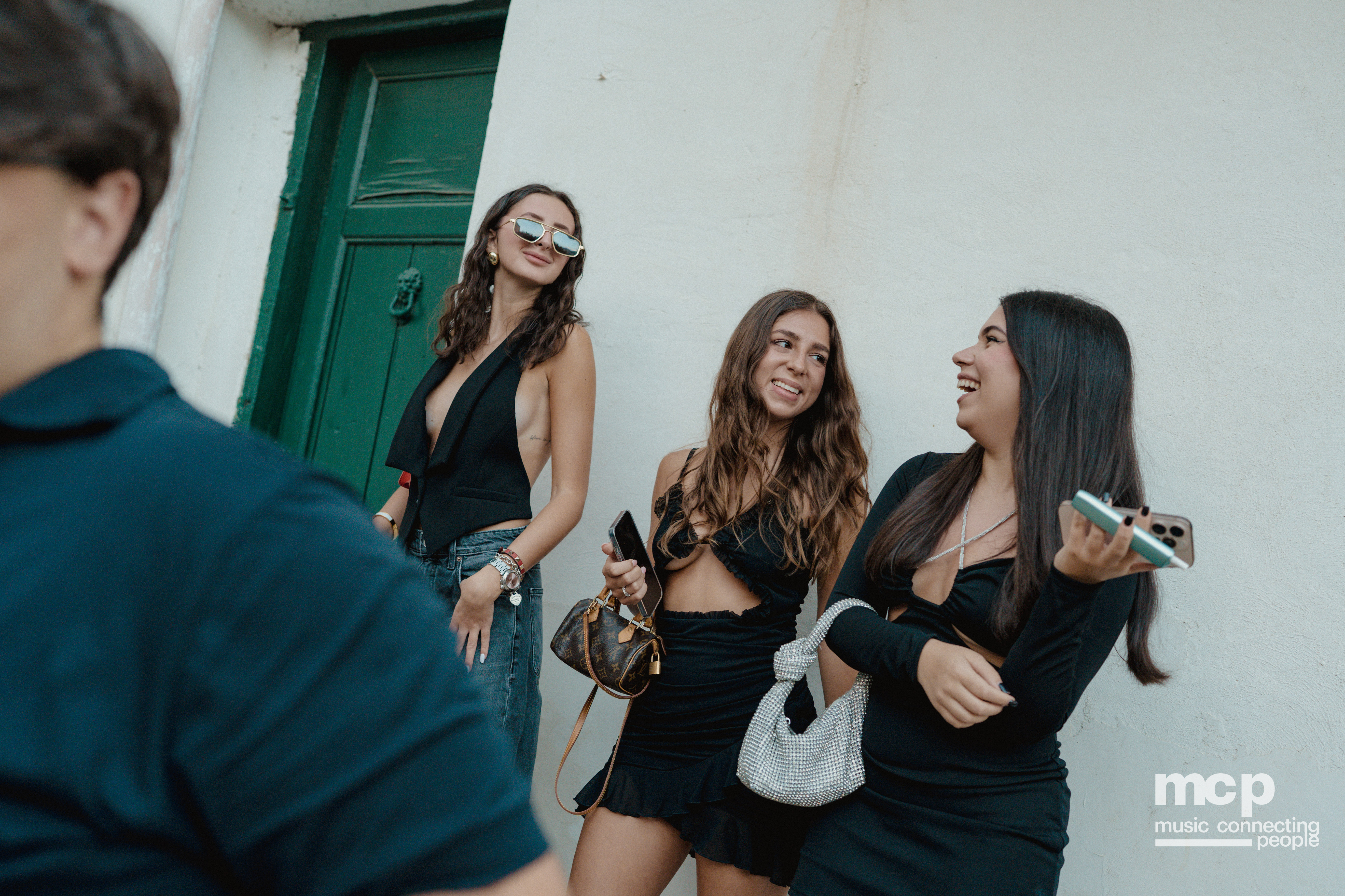 :EP 12. GROOVY SELECTORS & — SUNRISE CHASERS - Photo 282