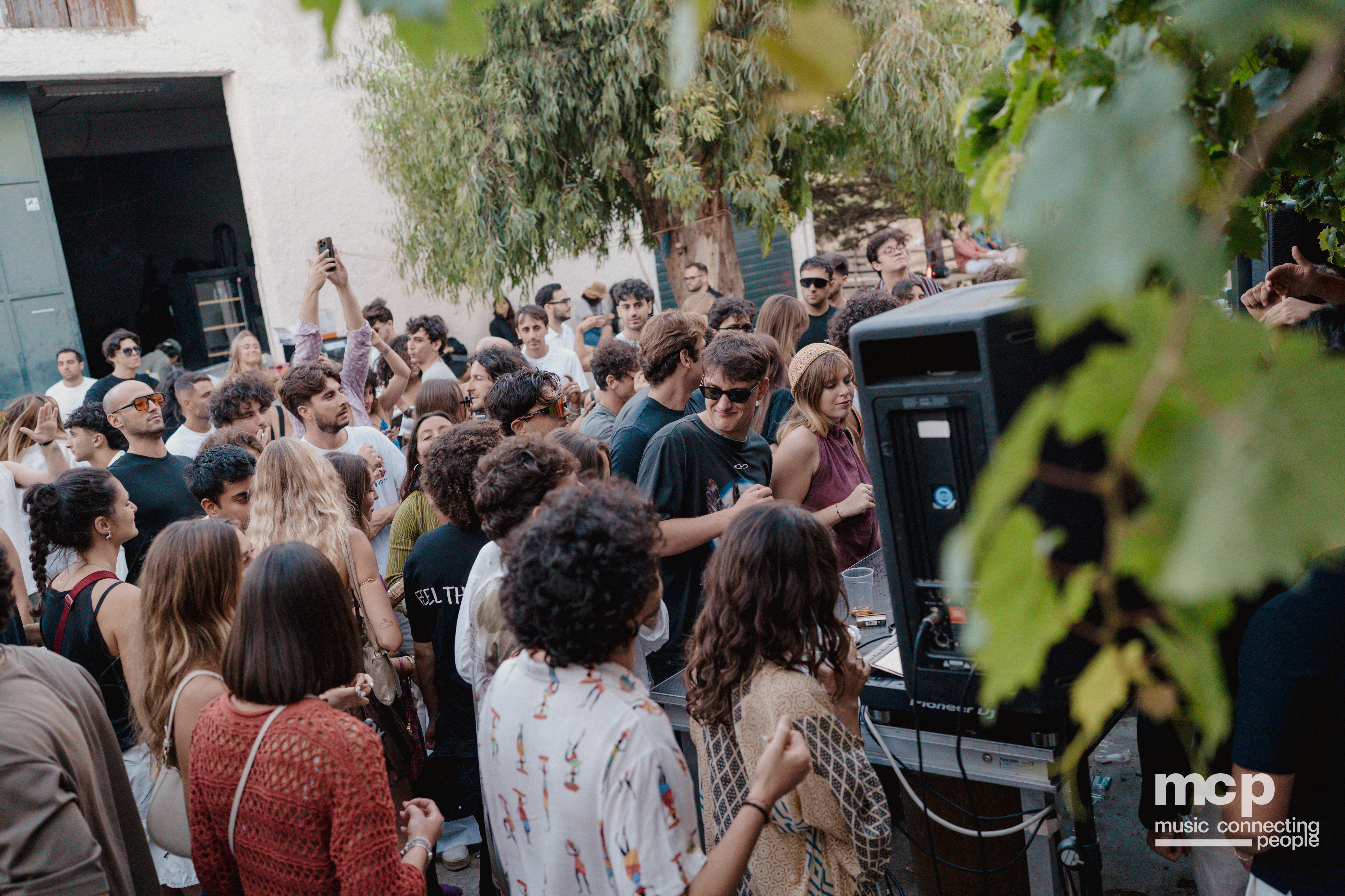 :EP 12. GROOVY SELECTORS & — SUNRISE CHASERS - Photo 286