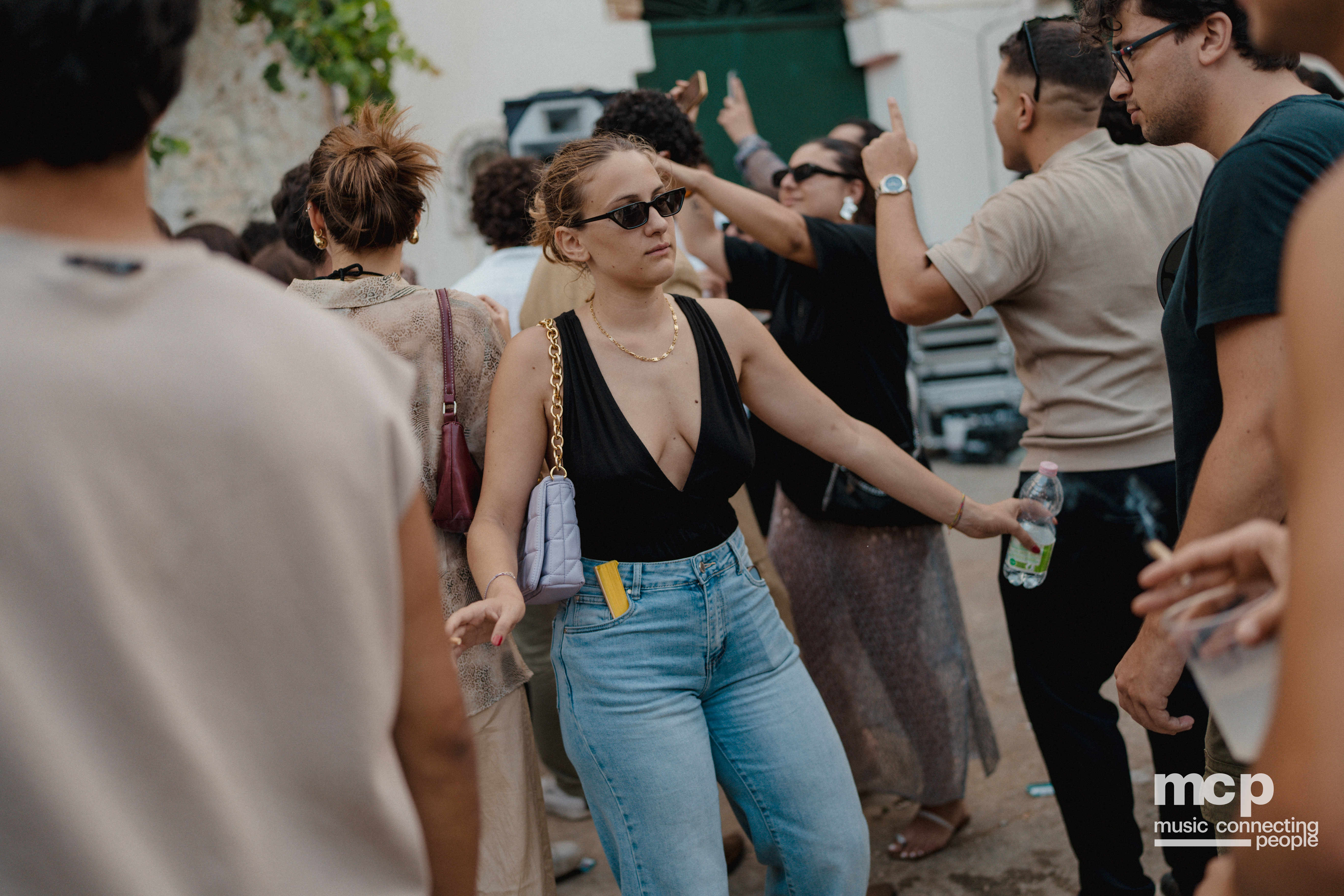 :EP 12. GROOVY SELECTORS & — SUNRISE CHASERS - Photo 310