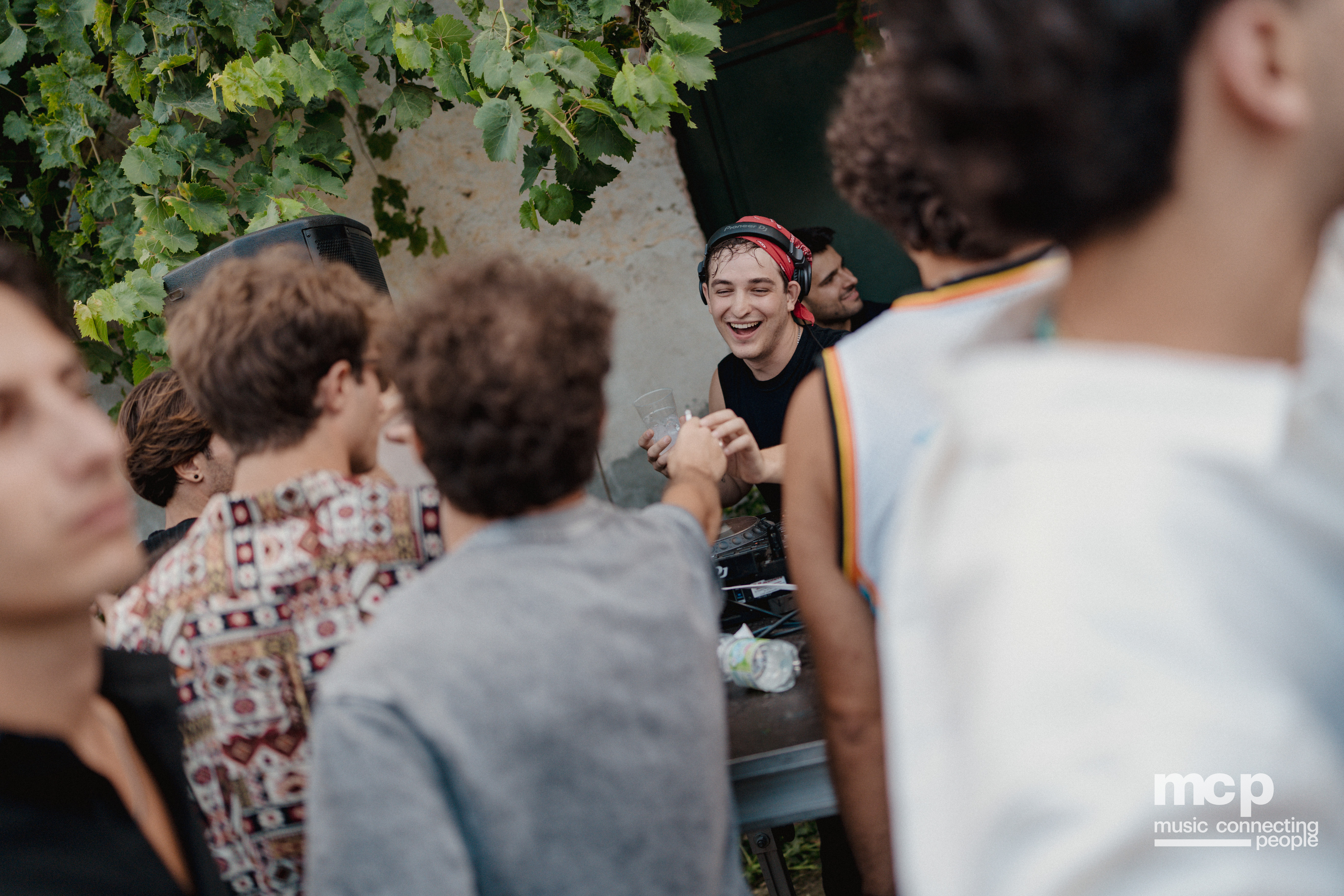 :EP 12. GROOVY SELECTORS & — SUNRISE CHASERS - Photo 311