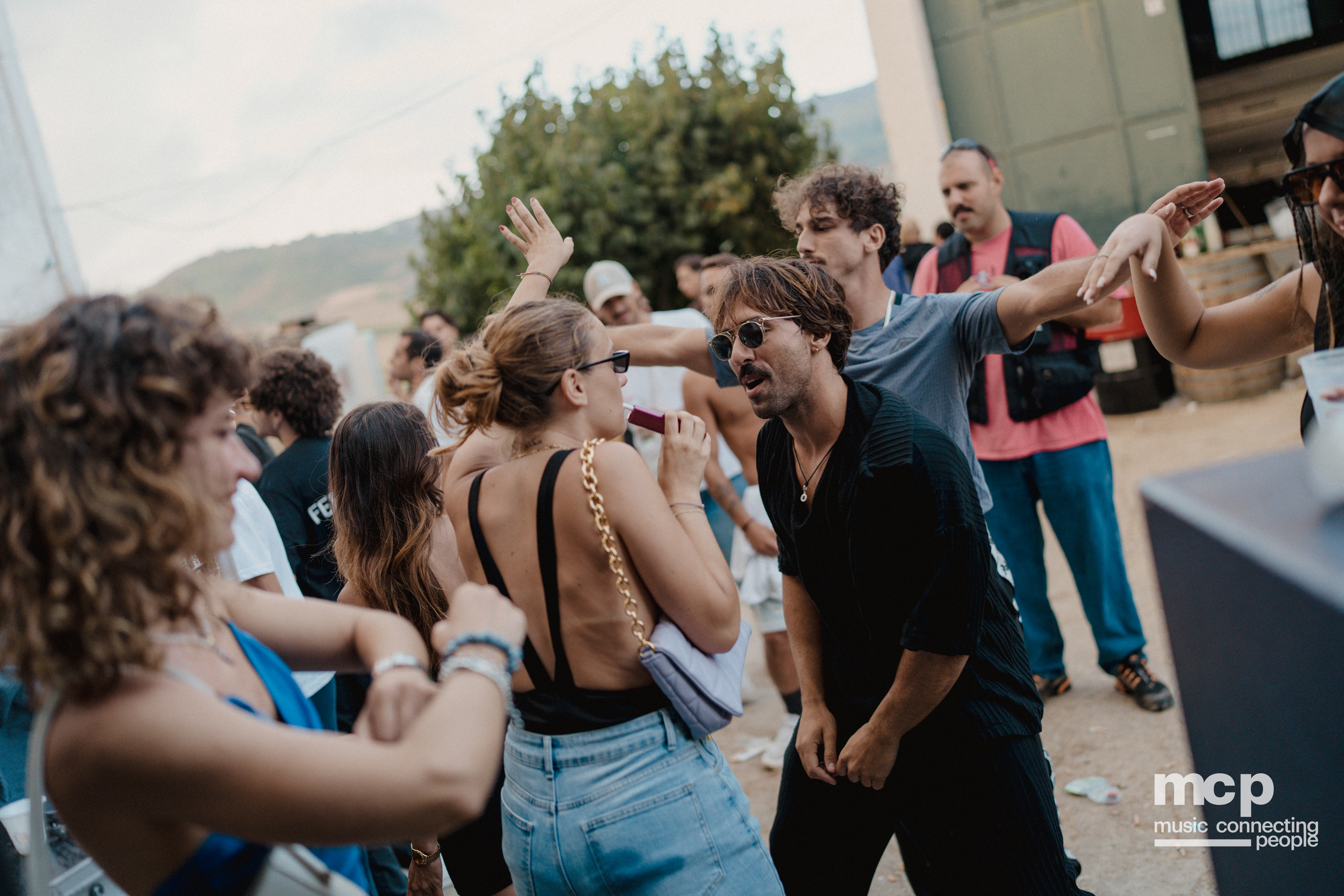 :EP 12. GROOVY SELECTORS & — SUNRISE CHASERS - Photo 319