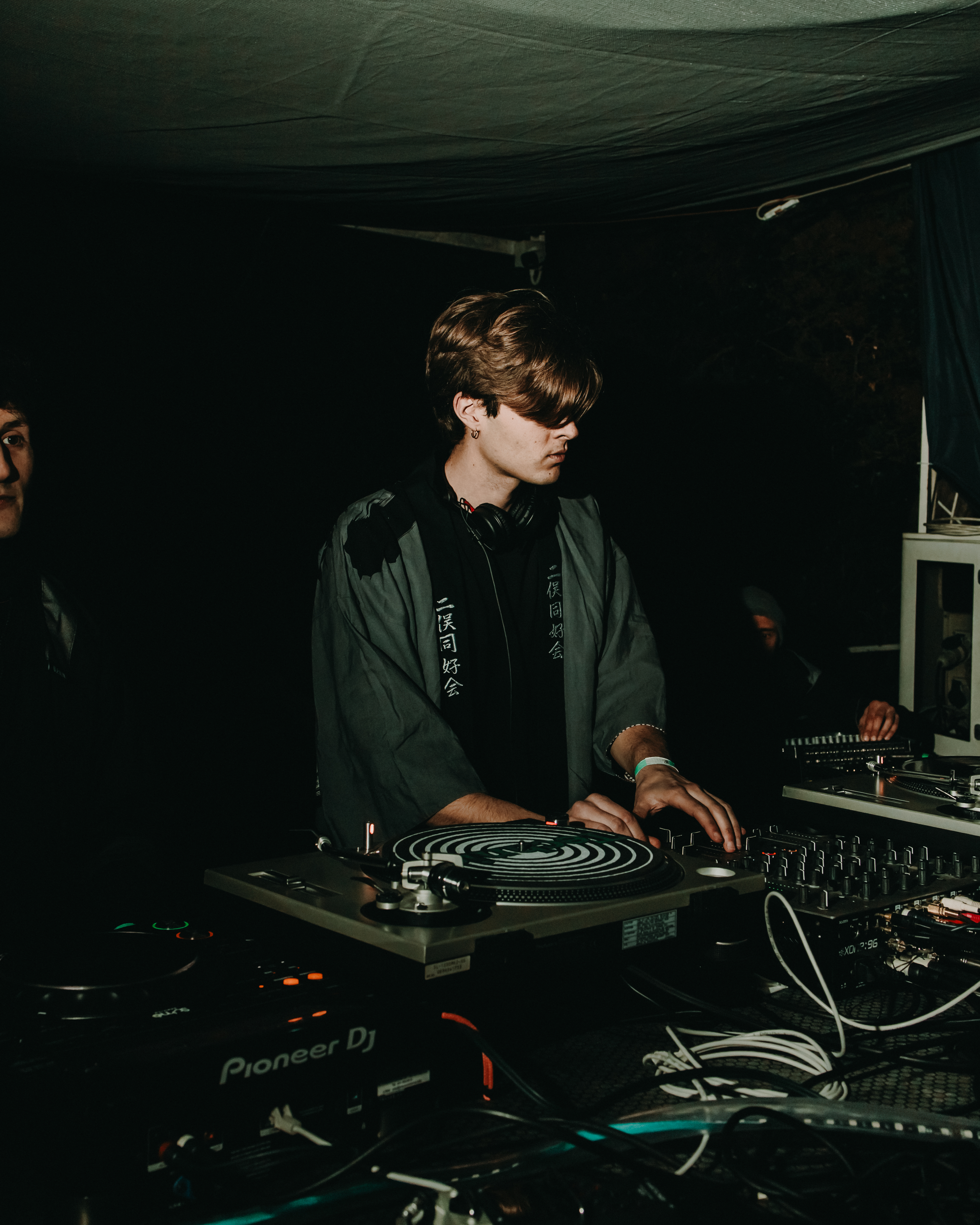 MCP X CLUT - Photo 24