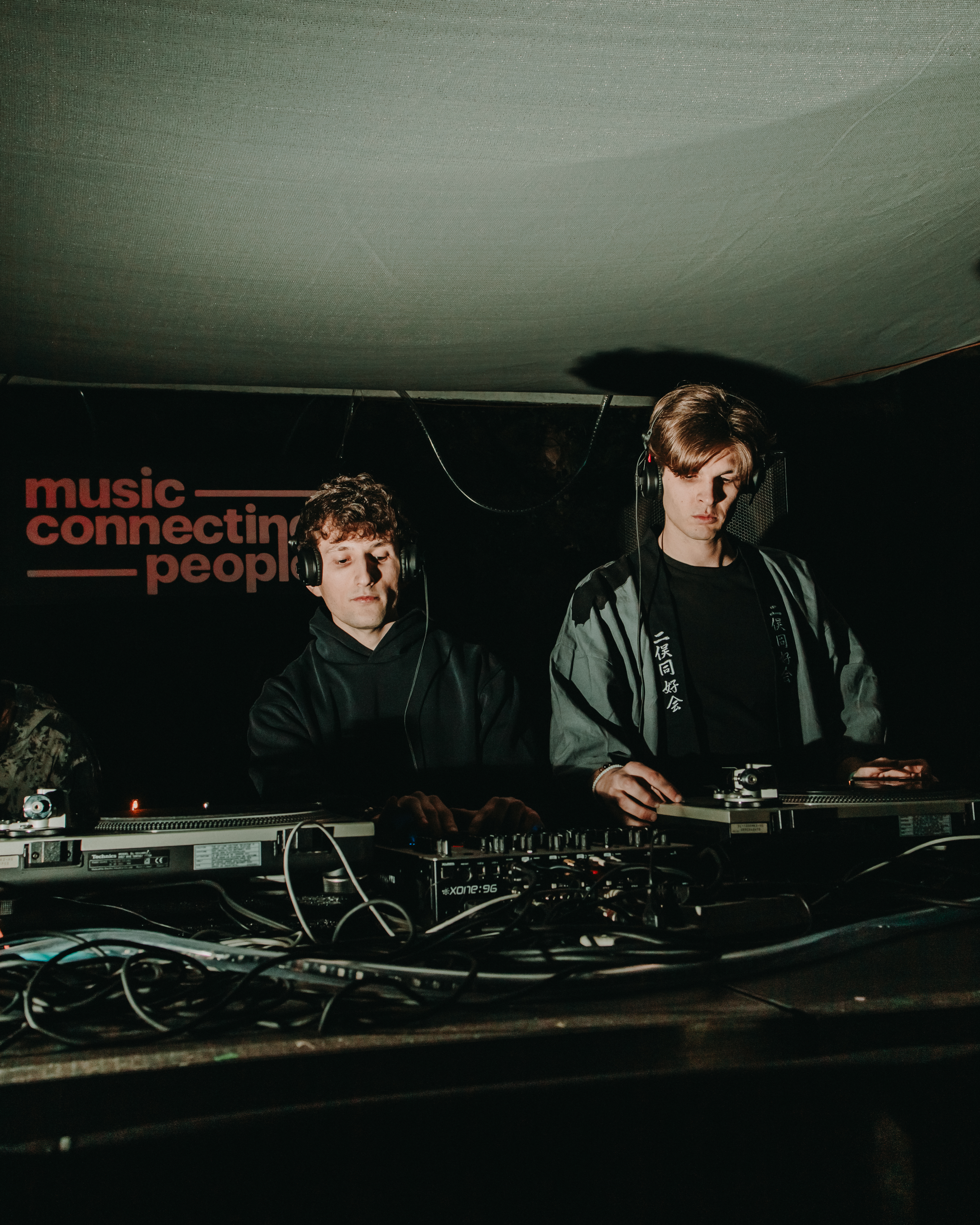 MCP X CLUT - Photo 31