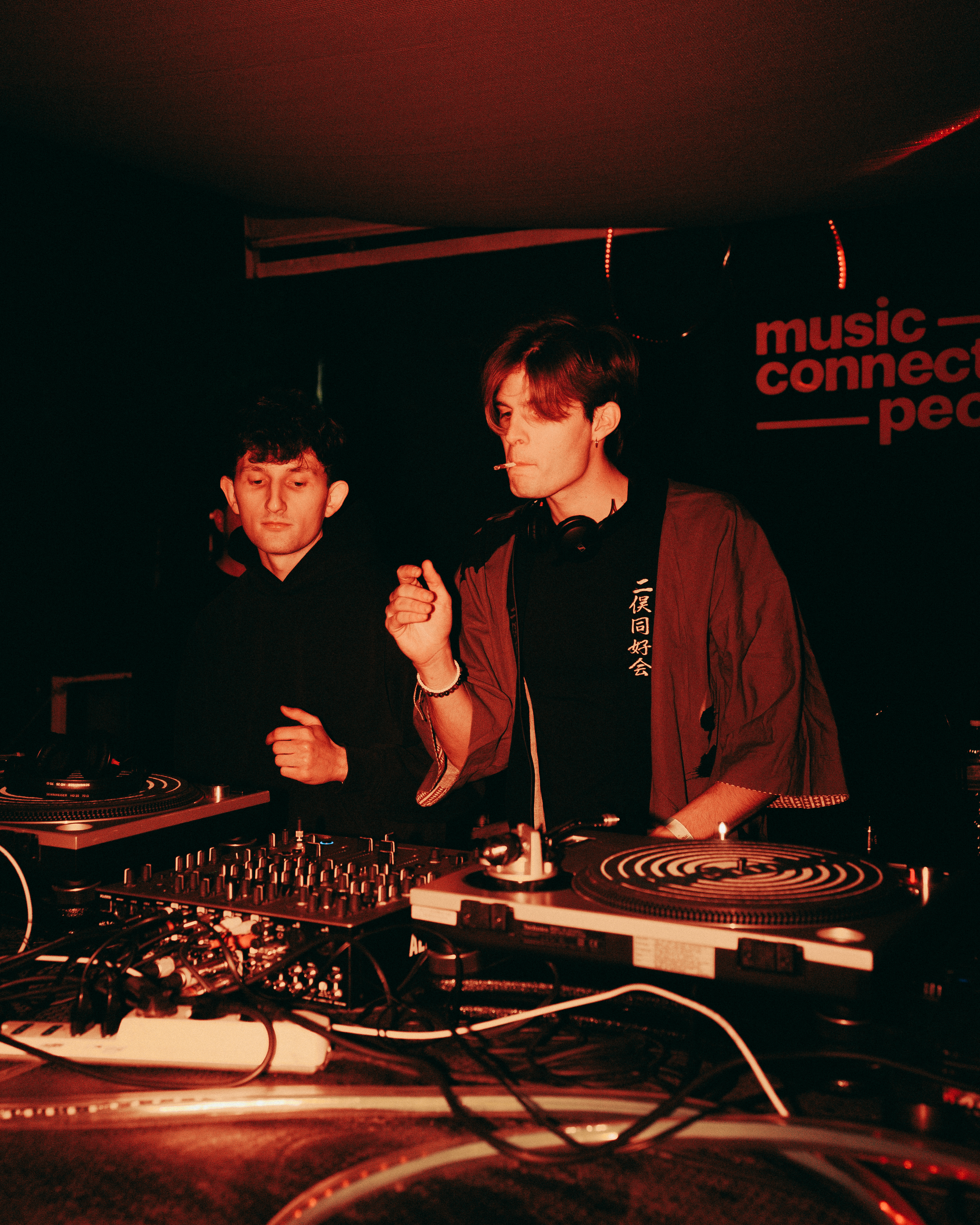 MCP X CLUT - Photo 40