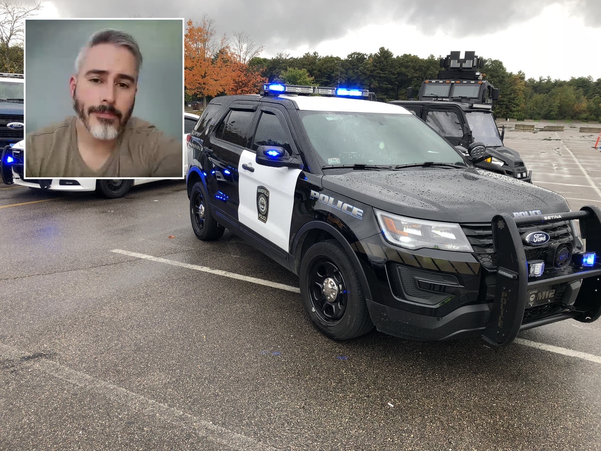 Mansfield cop dubbed 'creepy Jeff' slid into teen interns' DMs — while supposedly training them for police careers