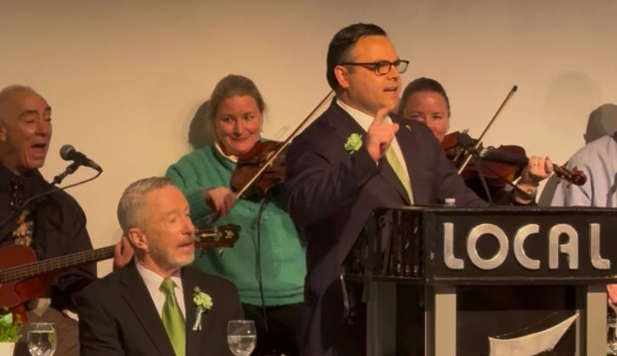 Sen. Nick Collins shines at standing-room-only St. Patrick's Day breakfast as Wu snubs South Boston's annual event