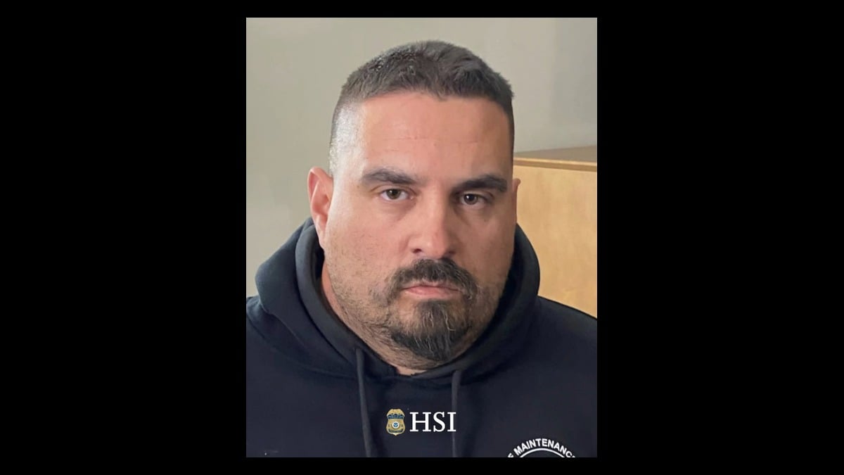 Massachusetts man showed up to hotel with cash and a condom to meet '14-year-old girl' — walked straight into a federal sting
