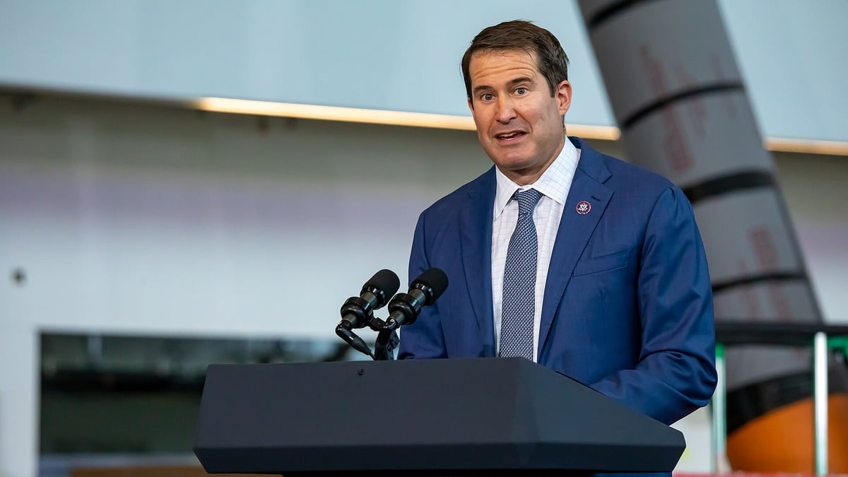 Mass congressman Seth Moulton releases new TPS bill to stop Trump's mass deportation of 1.3 million immigrants — including 330,000 Haitians and 3,800 Syrians