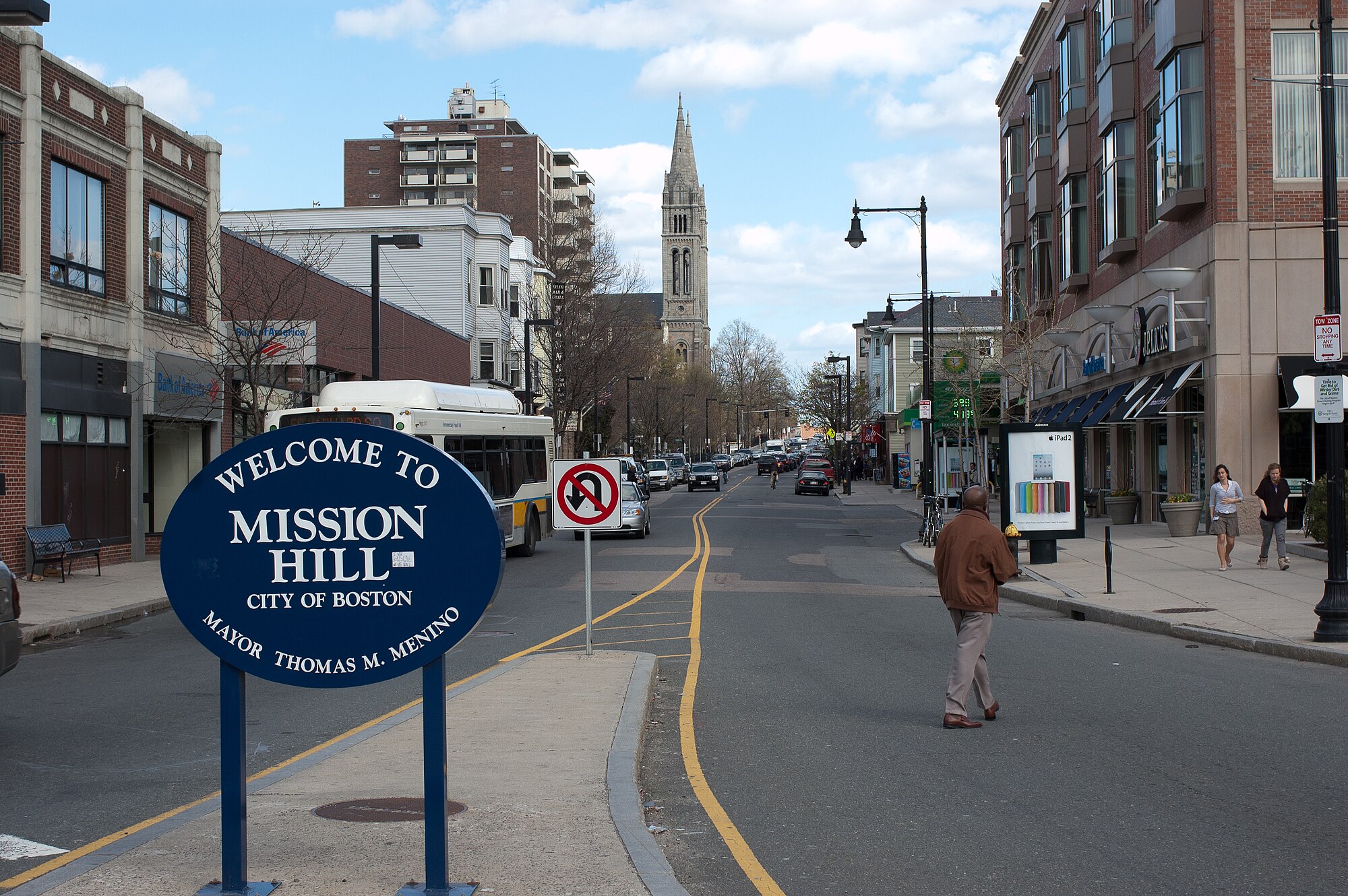 Vacancy rates in Mission Hill have surged 93 percent — a stunning reversal in Boston’s student city.