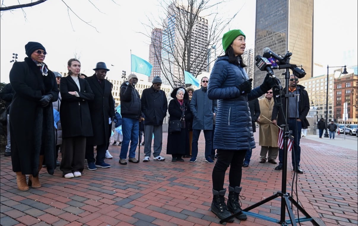Boston Mayor Michelle Wu speaks at a public rally alongside community leaders, backing Somali-Americans as tensions with Washington over immigration continue to escalate. (Photo: @mayorwu/Instagram)