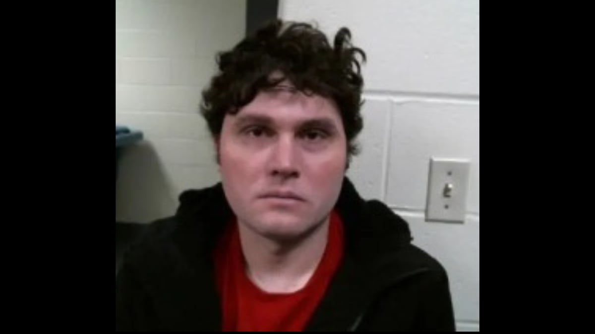 ICE arrests murder fugitive from Brazil who was living on Cape Cod — Massachusetts had already caught him and let him go on PROBATION