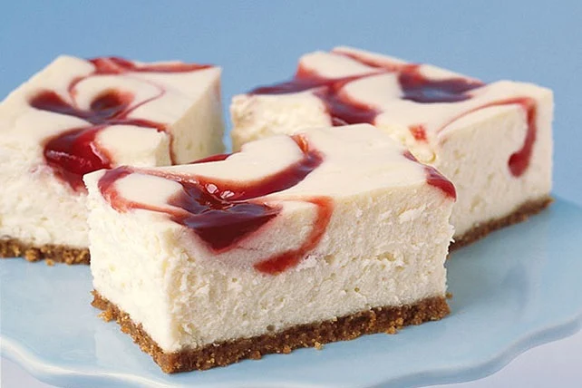 New York Strawberry Cheesecake