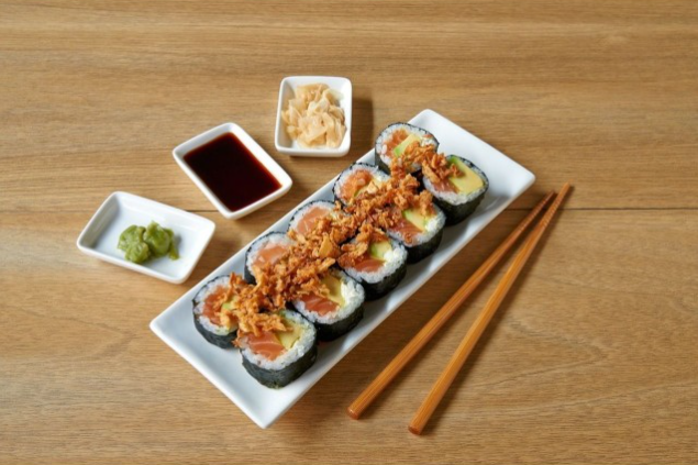 Saumons-nous(maki roll)