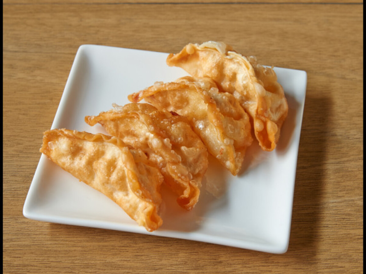 Apple gyozas
