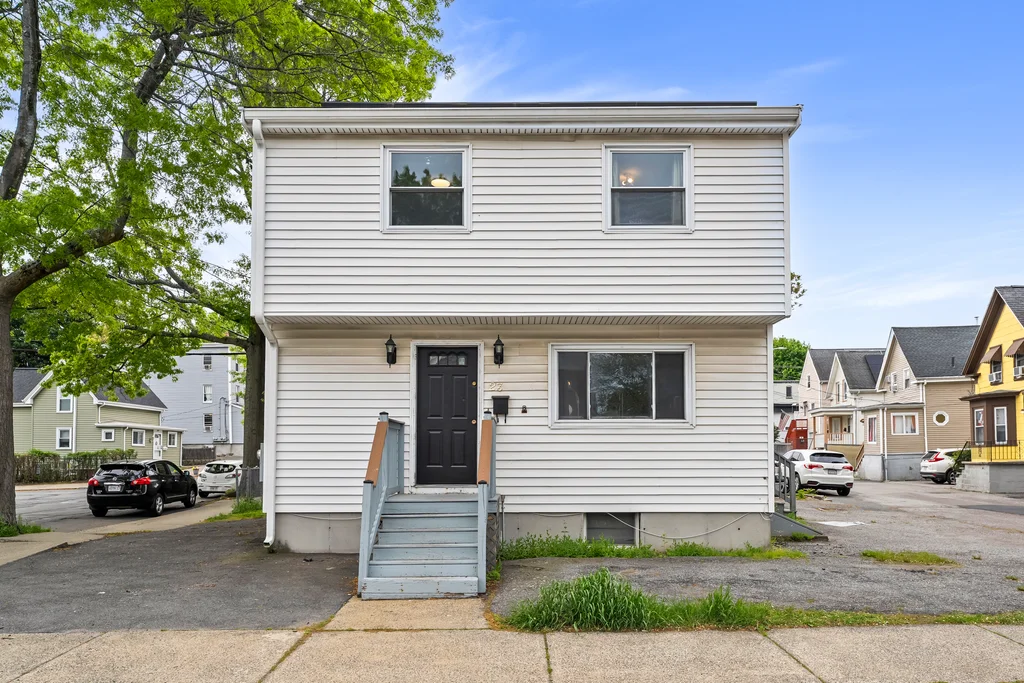 23 Logan Street-01