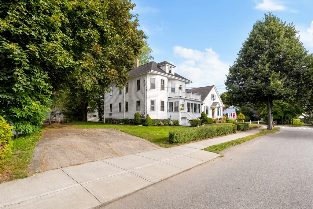 68-70 Adams St-04