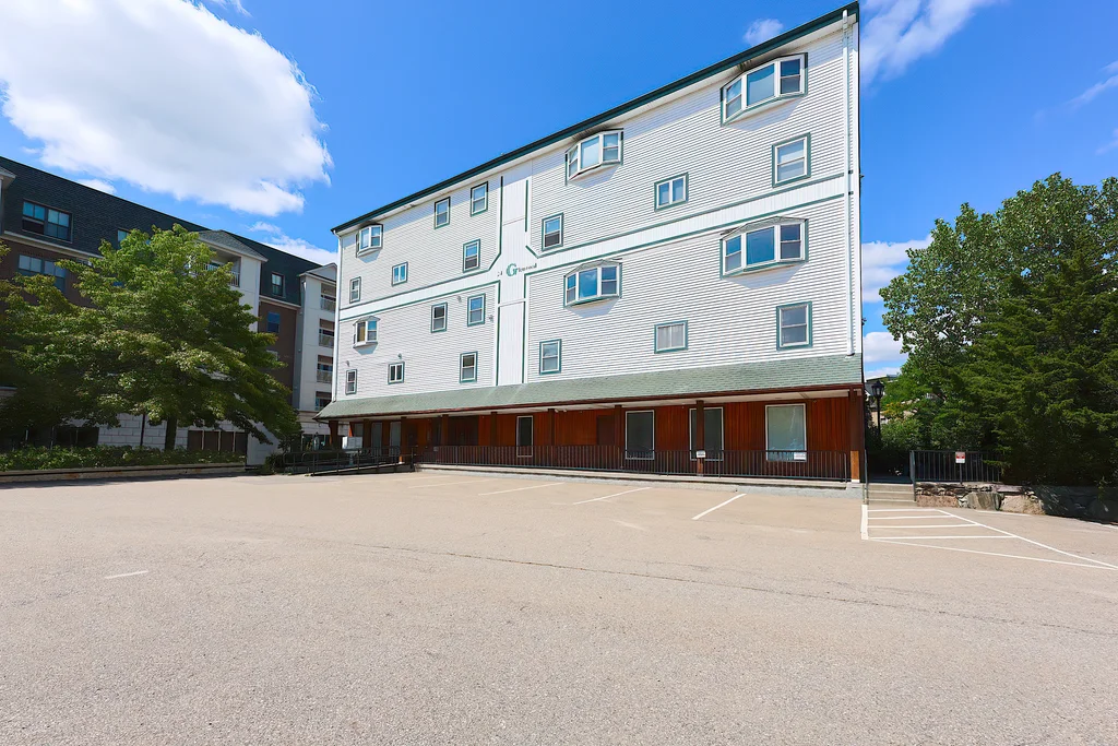24 Glenwood Ave-02