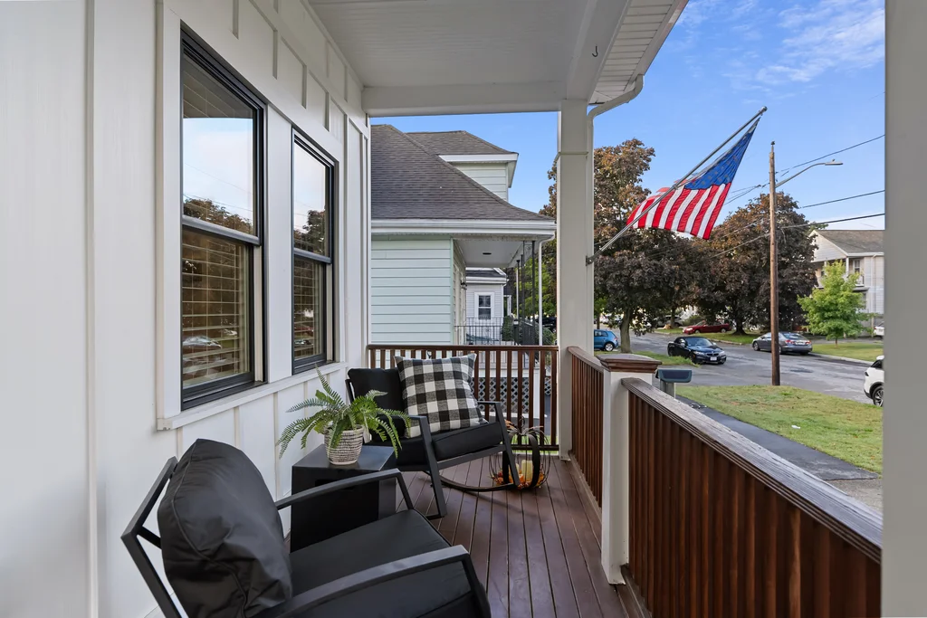 197 Brookside Pkwy-06