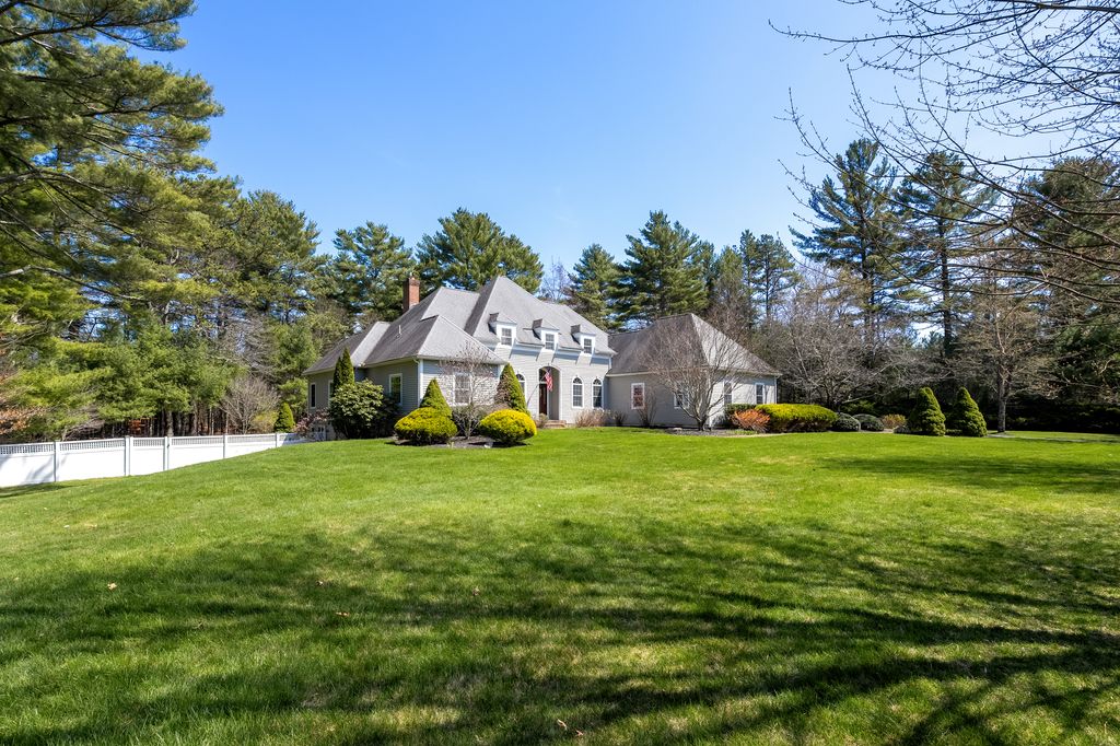 23 Clearing Farm Road-03
