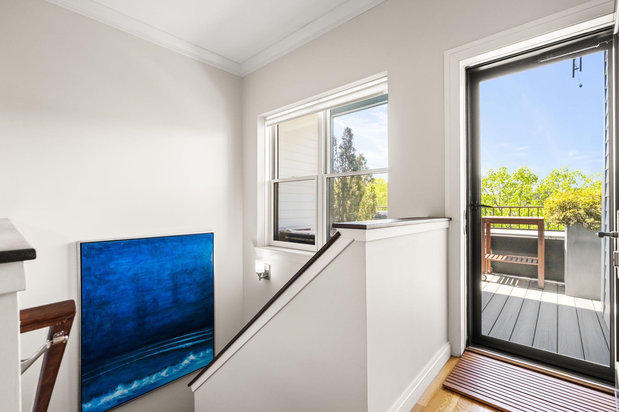 156 Green St Unit 301 — loft office