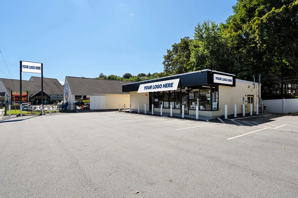 22 Douglas St-01