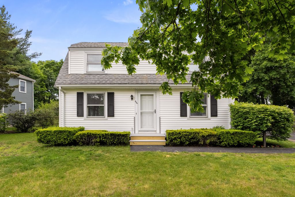 464 Ralph Talbot St-02