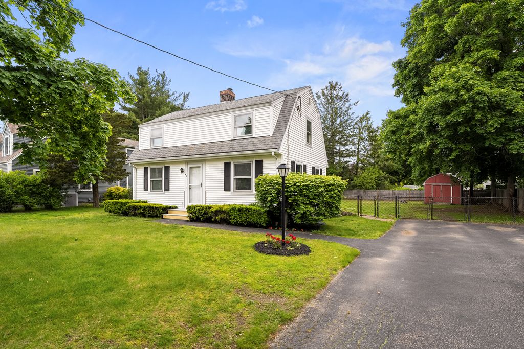 464 Ralph Talbot St-04