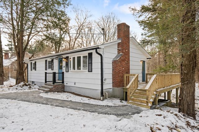 154 Locust-01