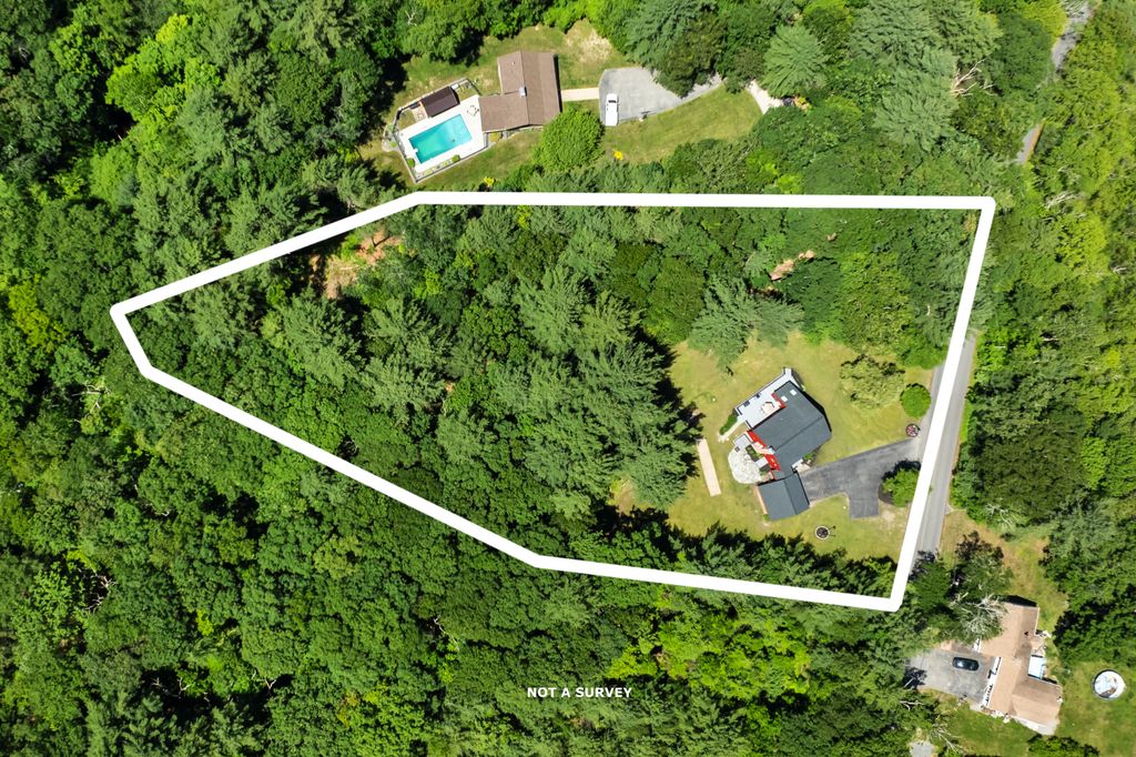 38 Manchaug Rd-10