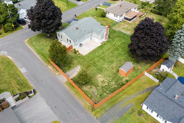 15 Fairview-09