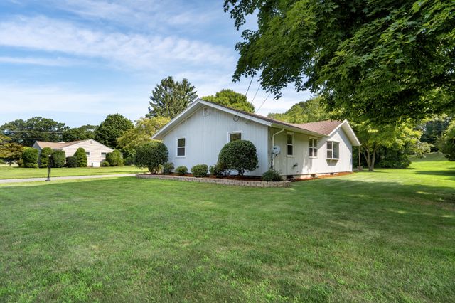 65 Bear Hill-06