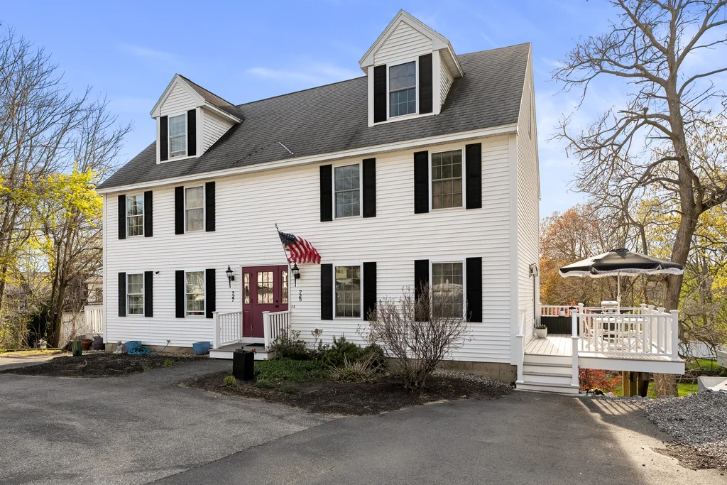 725 Waverly Rd-03