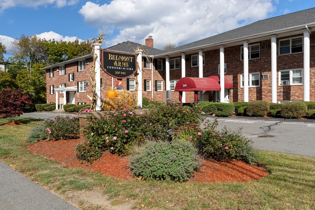 241 Main-37