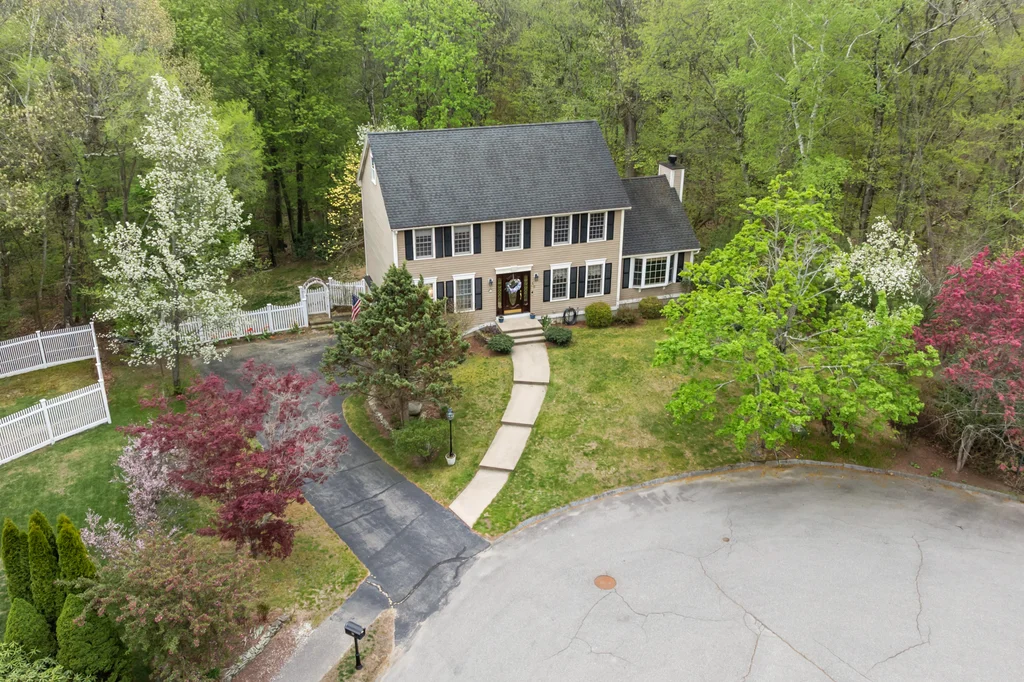 18 W Parish Ridge Rd -09
