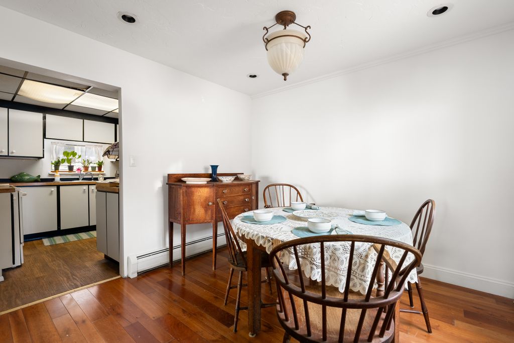 23 Thomas St-26