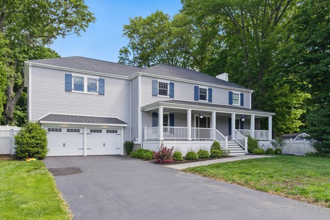 290 Lyman Rd-02