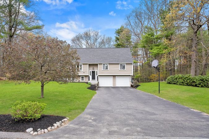 22-Longmeadow-05
