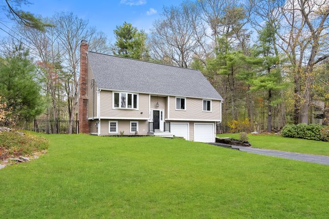 22-Longmeadow-02