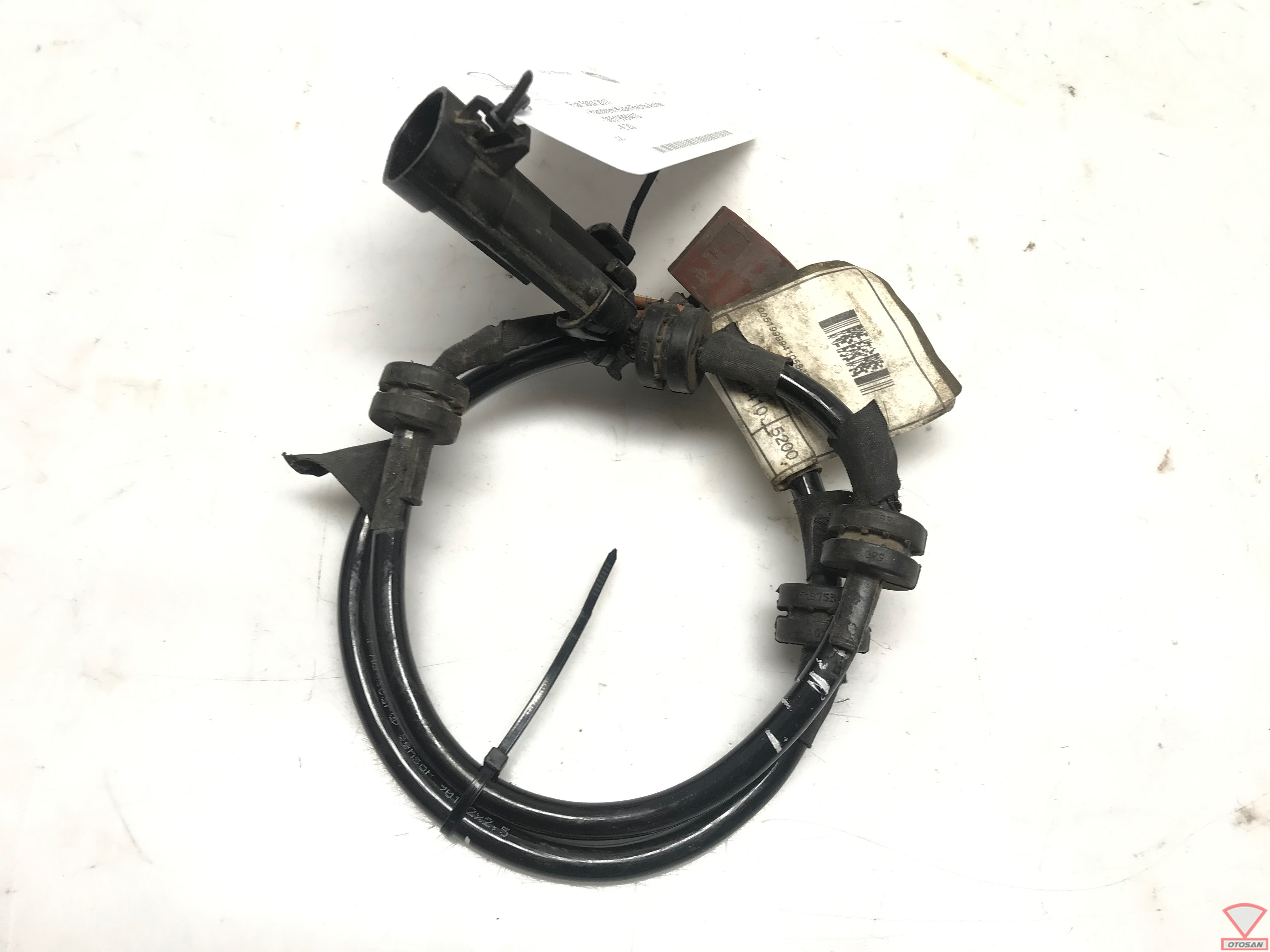 fiat 500x 2017 handrem kabel rechts achter 00519999410