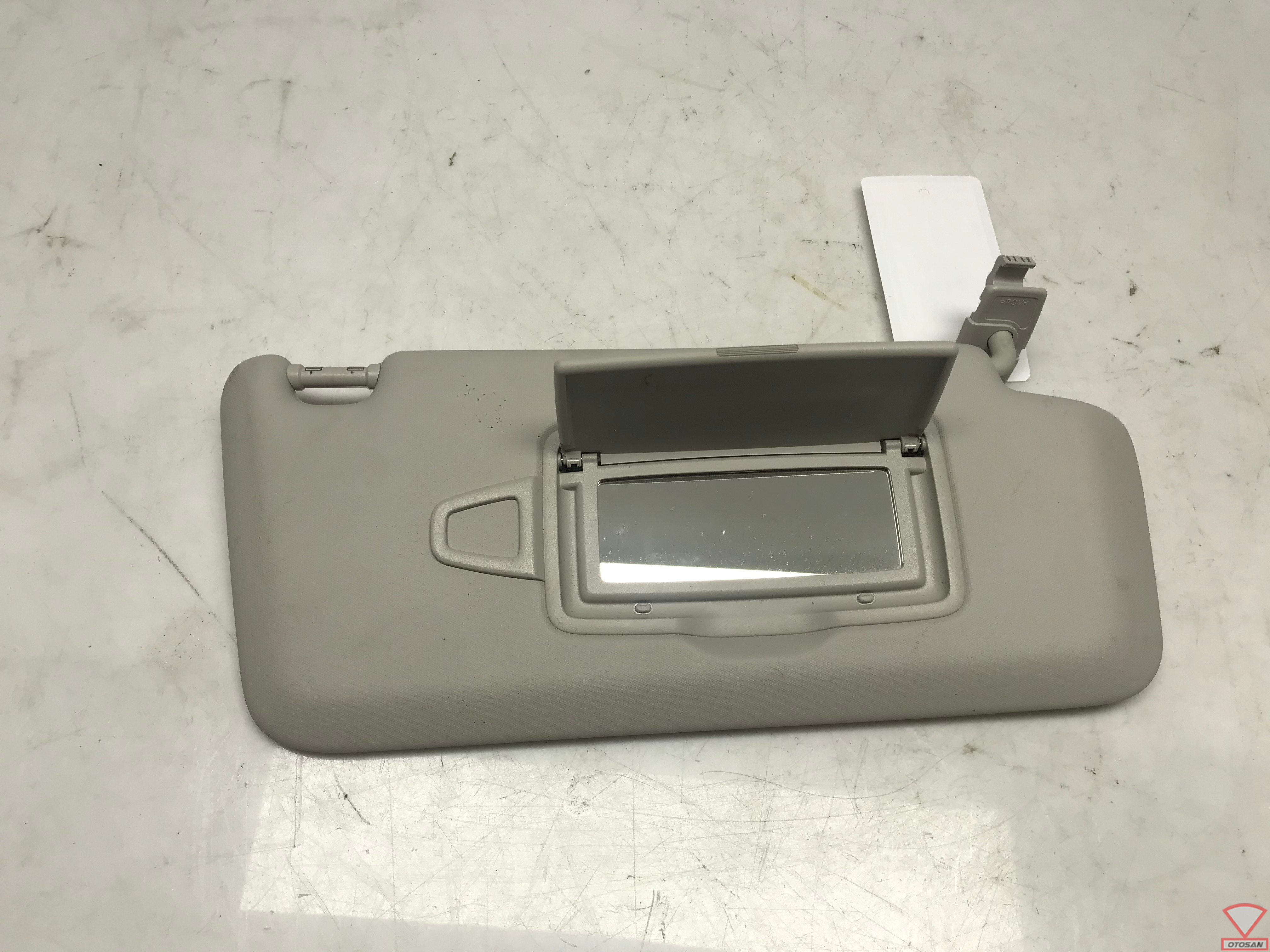 mercedes c klasse w205 zonneklep rechts a2058107404