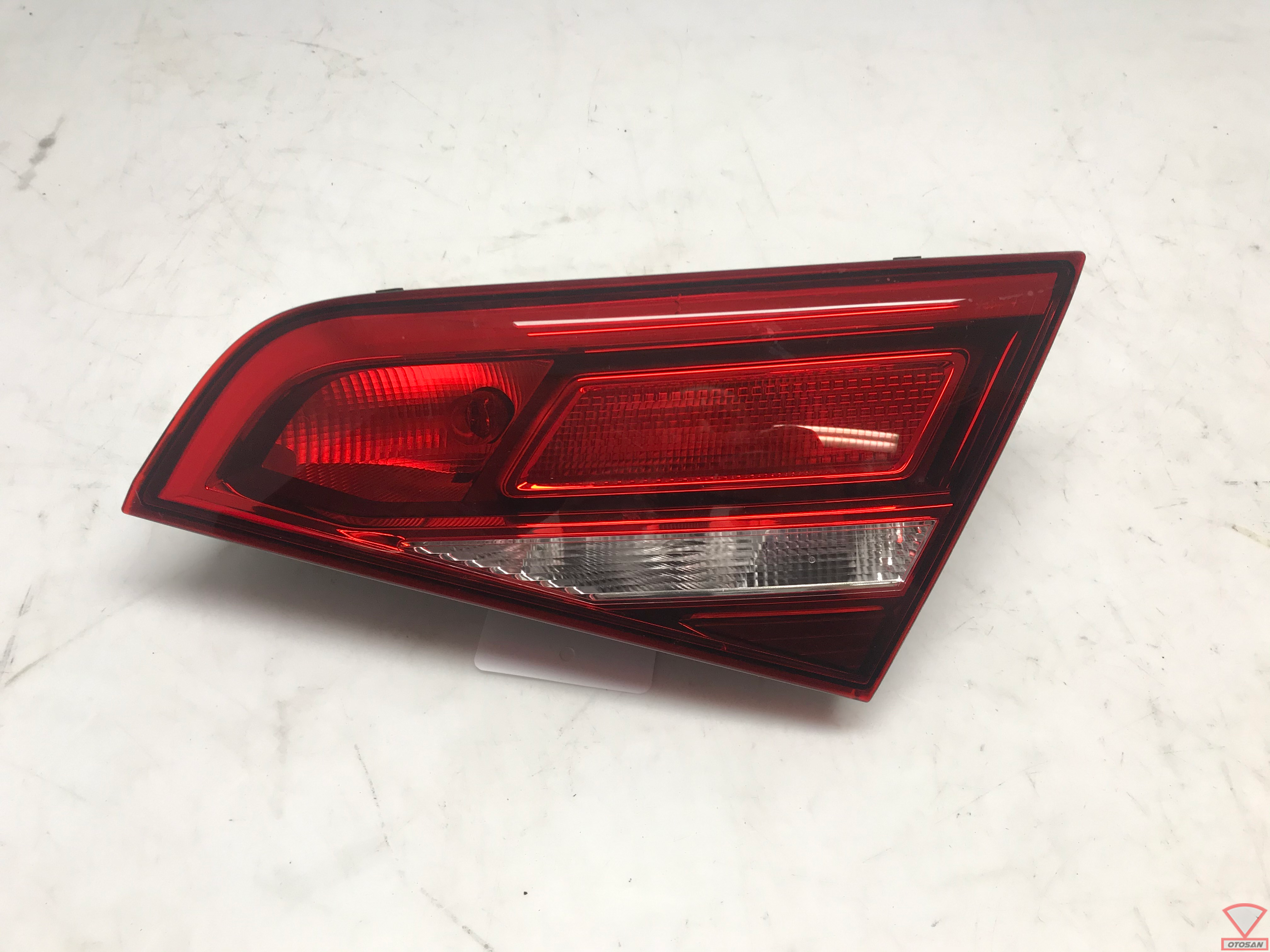 audi a3 8v facelift taillight right inner 8v4945076
