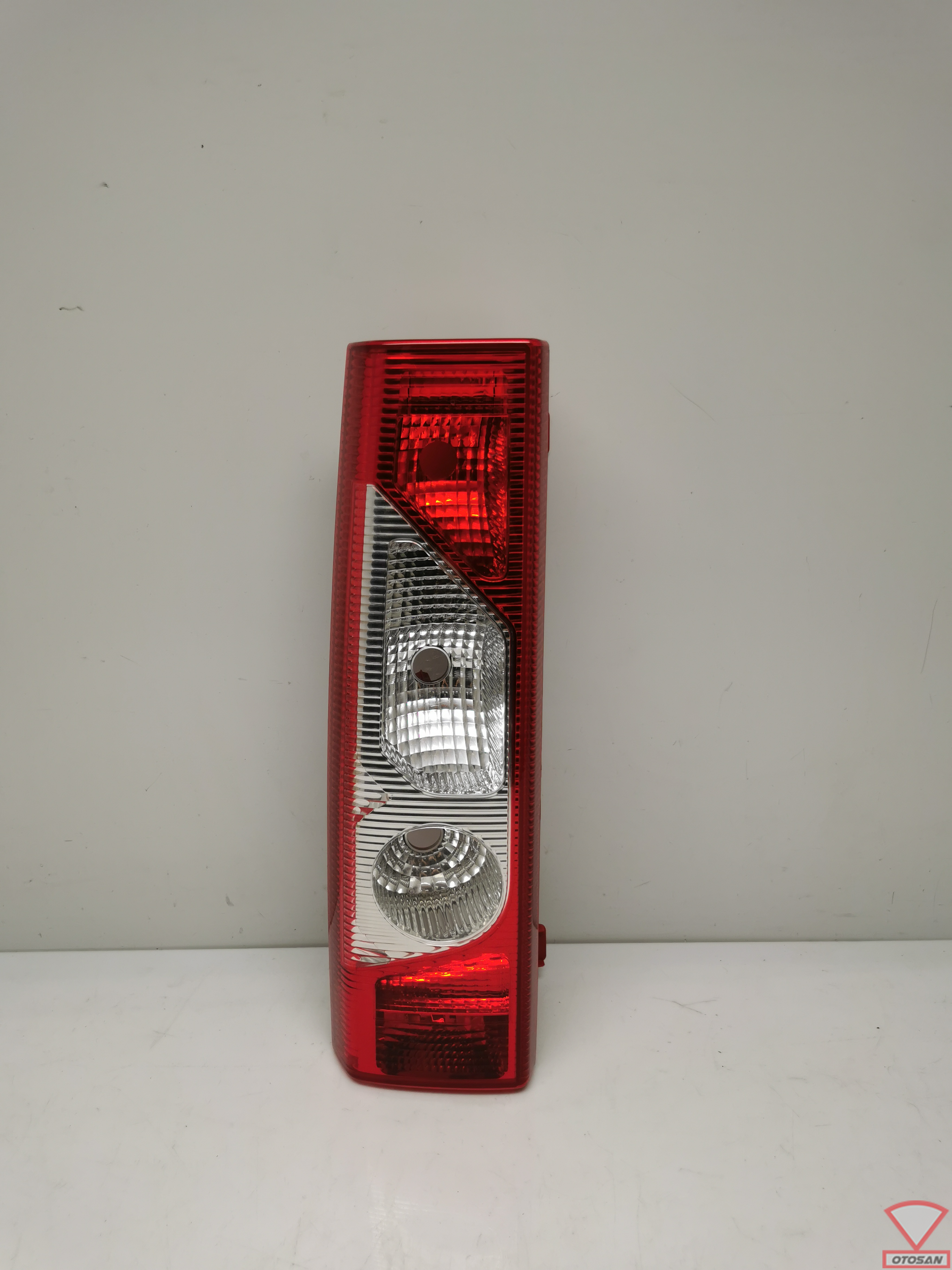 PEUGEOT EXPERT 2007+ achterlicht links