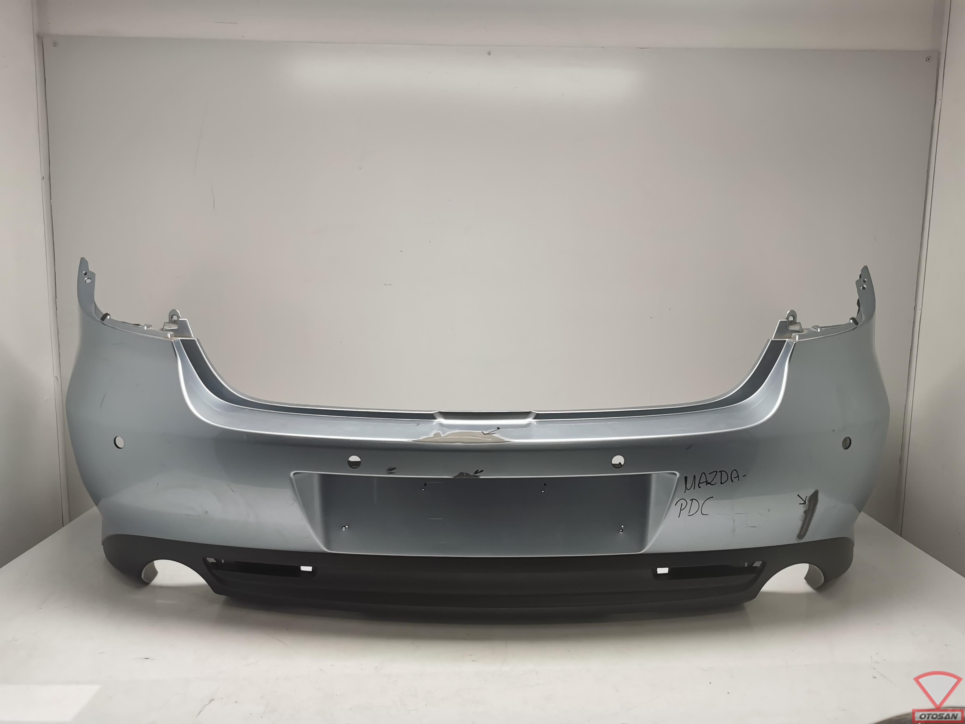 Mazda 6 Sedan 2012 Achterbumper 4xPDC