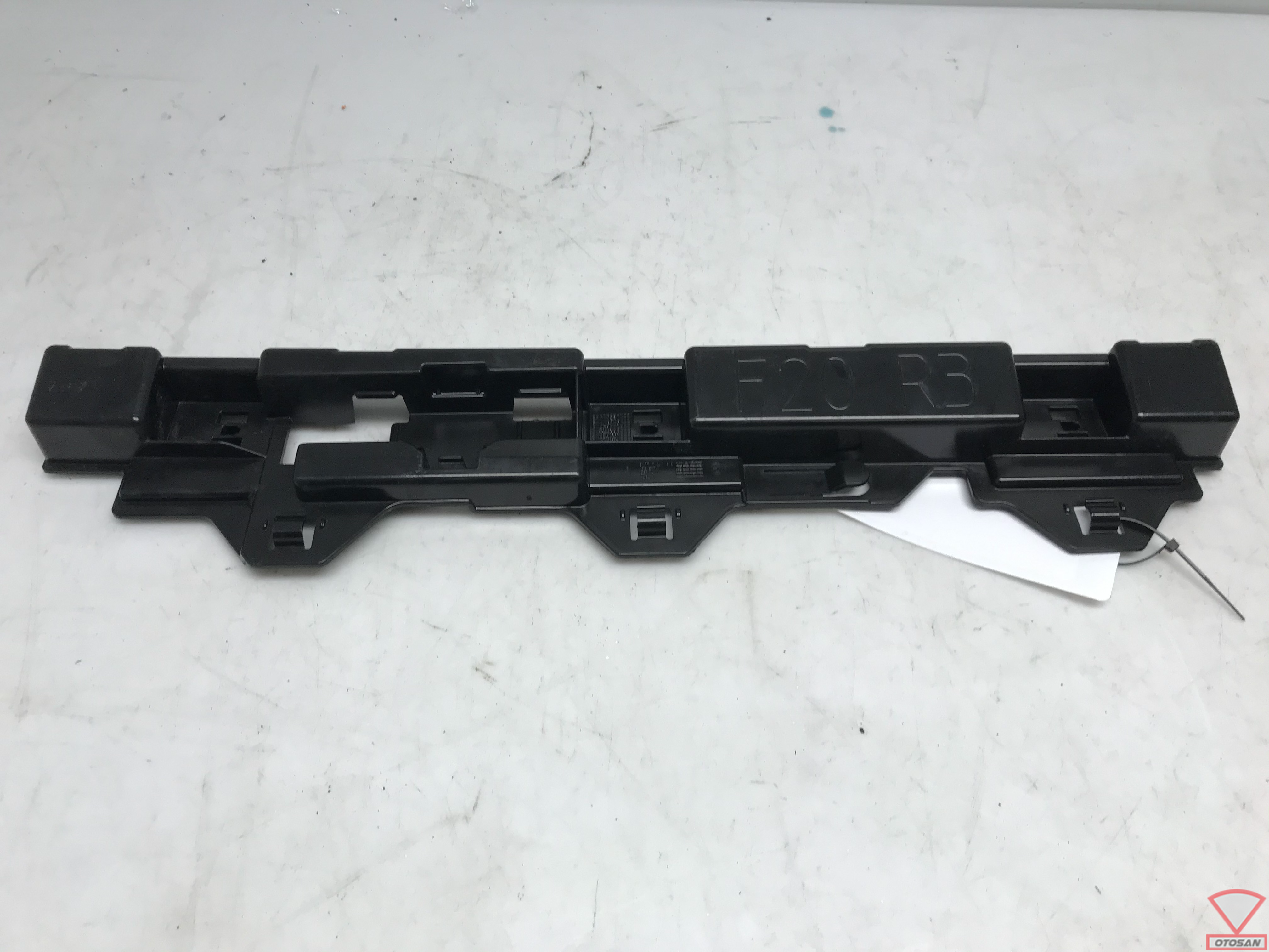 BMW 1 Serie F20 LCI M Side Skirt Houder Rechts 51777240916