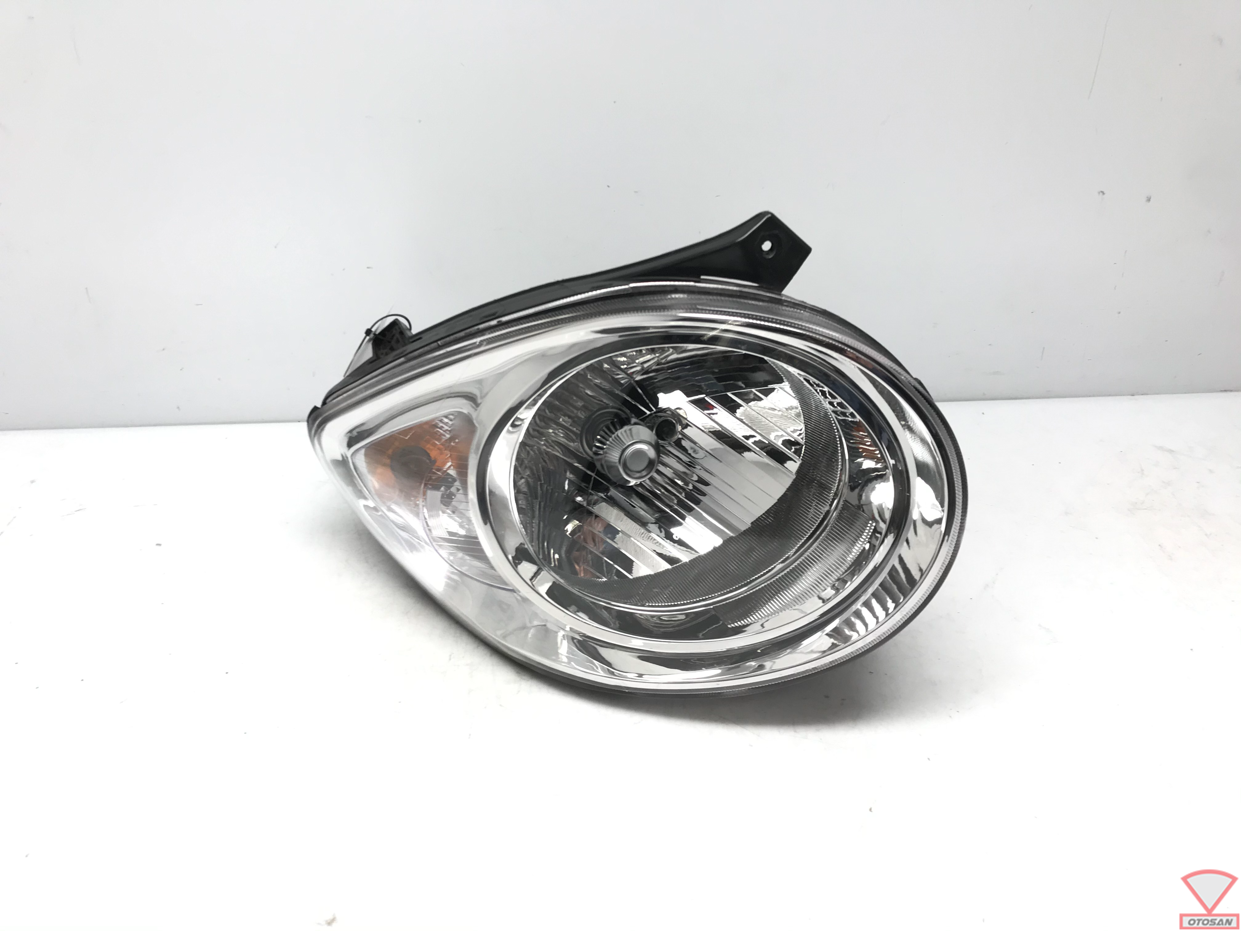 Kia Picanto 2008 Koplamp Halogeen Rechts Voor