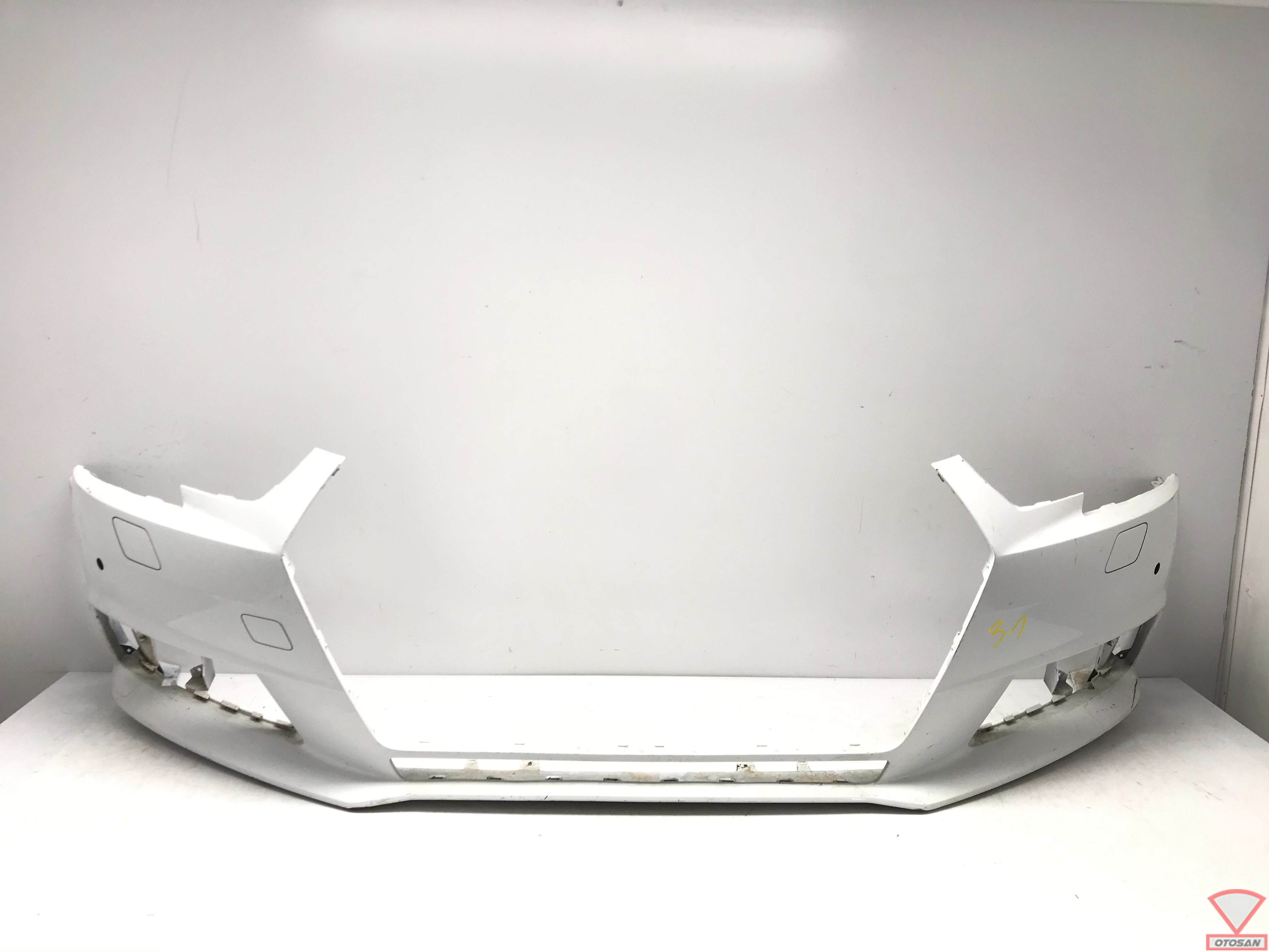 Audi A4 8W 2015-2019 Voorbumper Bumper 4xPDC KLS Origineel!